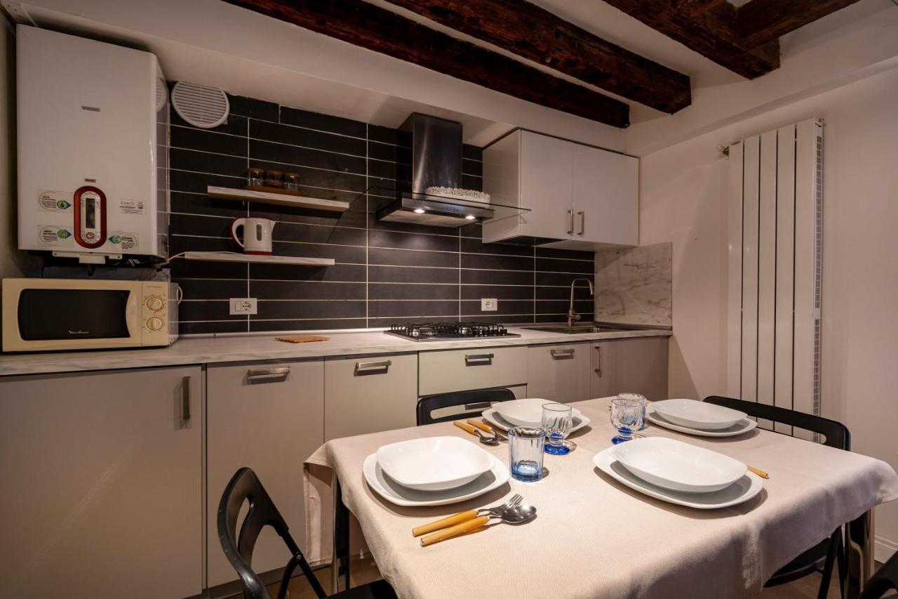San Giacomo Pied-A-Terre House By Wonderful Italy Venedik Dış mekan fotoğraf