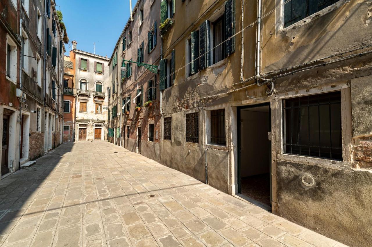 San Giacomo Pied-A-Terre House By Wonderful Italy Venedik Dış mekan fotoğraf